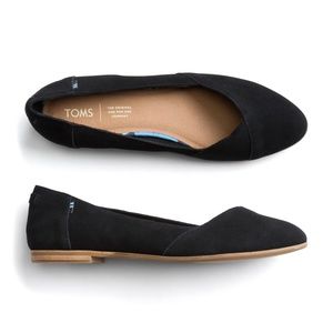 NWT TOMS Julie Suede Flat - Black - Size 7